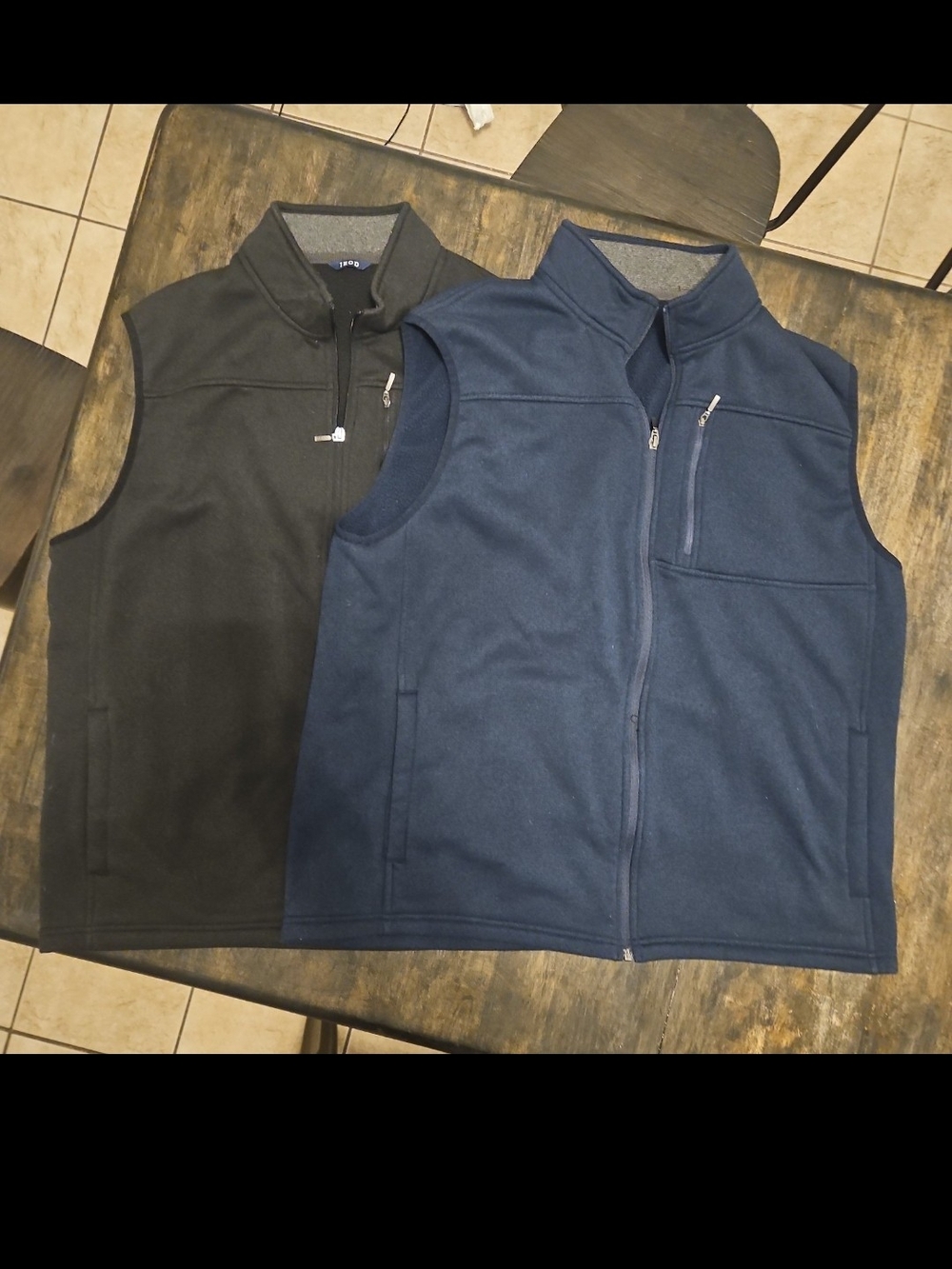 Izod Men's Dual Fleece Zip Vests in Navy and Black Pair
